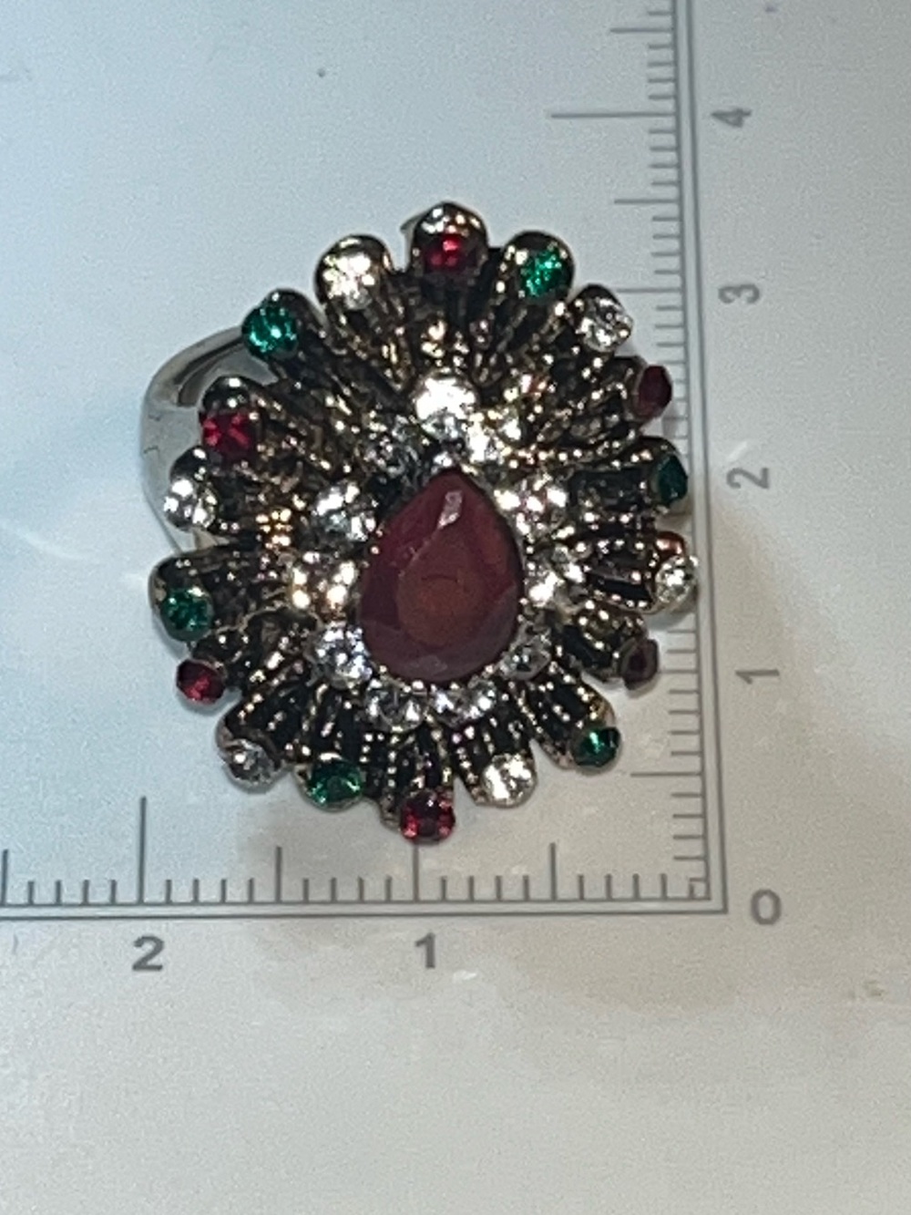 Vintage-Inspired Red Teardrop Crystal Statement Ring - Women's Jewelry